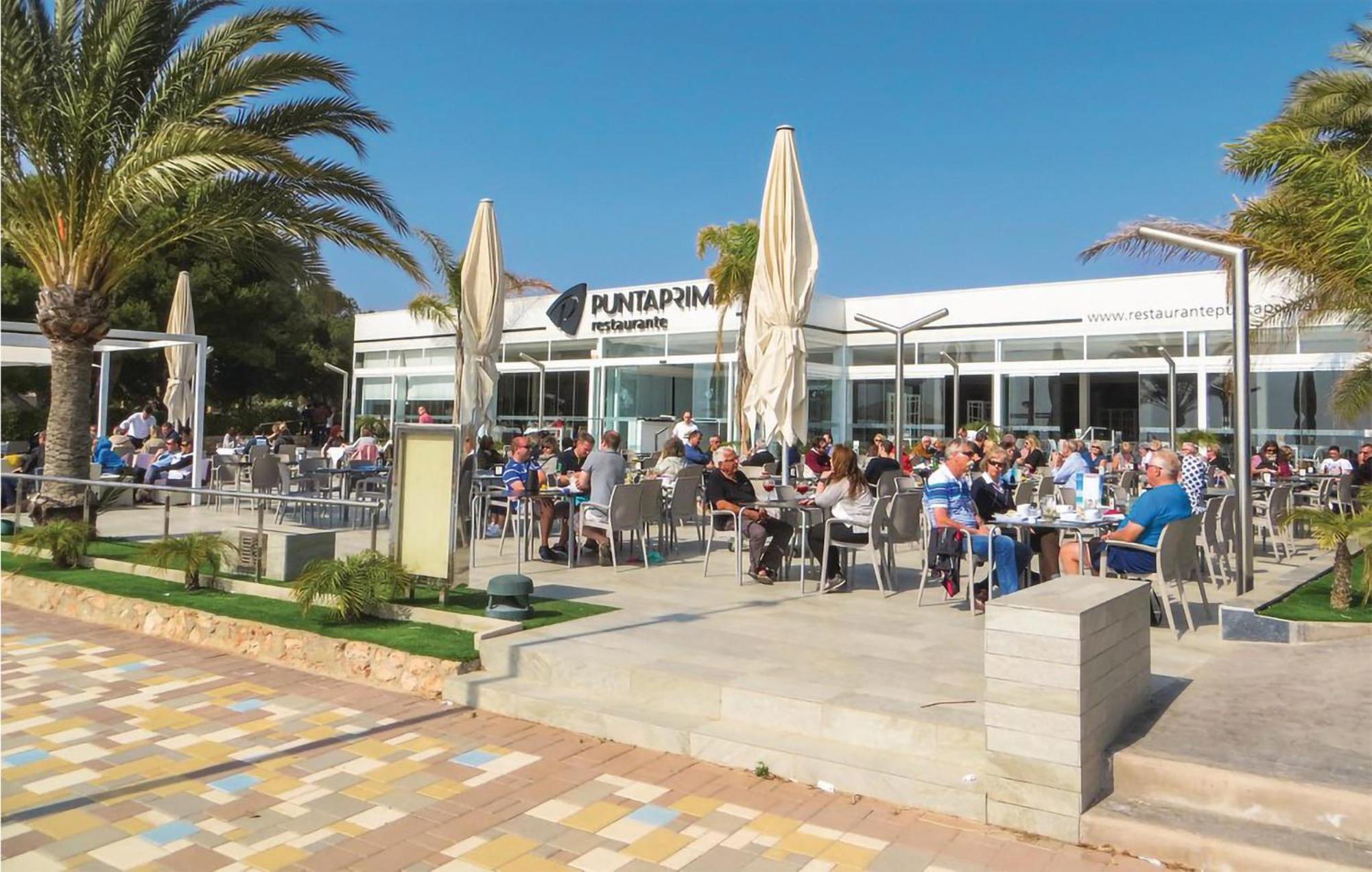Awesome Apartment In Orihuela With Kitchen Playa Flamenca Eksteriør billede