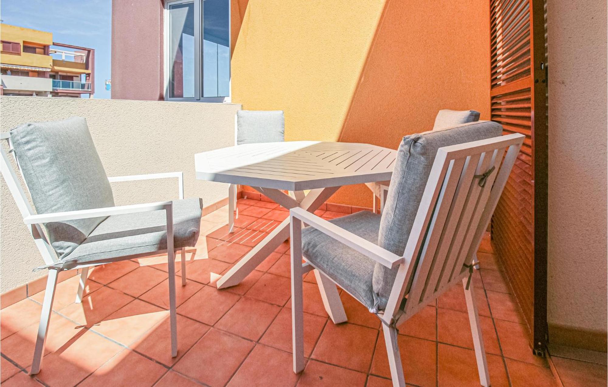 Awesome Apartment In Orihuela With Kitchen Playa Flamenca Eksteriør billede