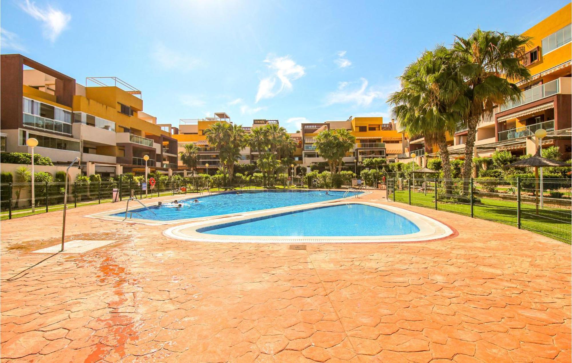 Awesome Apartment In Orihuela With Kitchen Playa Flamenca Eksteriør billede